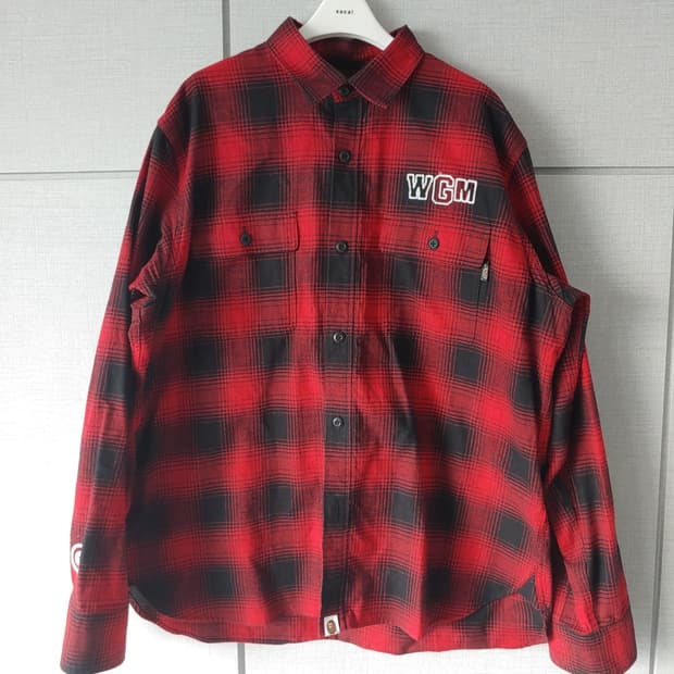 [큰! L] 베이프 릴렉스드핏 WGM 샤크 레드 플란넬 셔츠