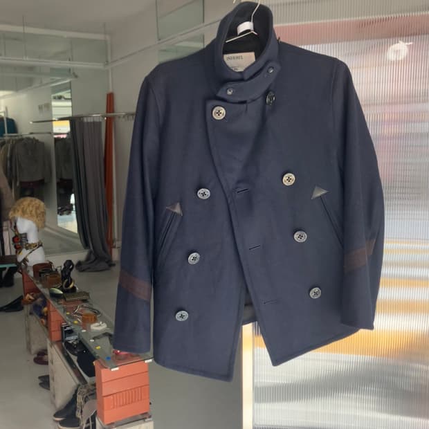 반폴라 더블코트 