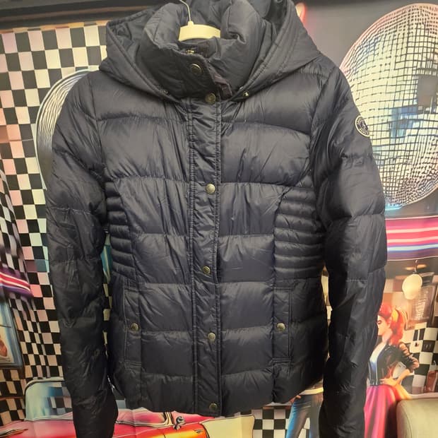 아베크롬비 앤피치(Abercrombie & Fitch)프리미엄 다운패딩