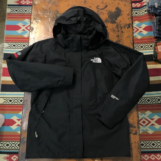 노스페이스 고어텍스 블랙 윈드브레이커 여성 55 사이즈