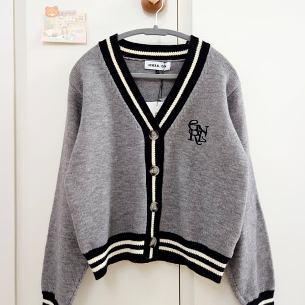 [새상품] 제너럴아이디어 프레피 니트가디건