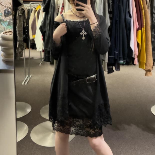 Dark Lace Muse ☕️🖤