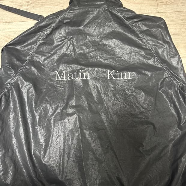 마땡킴 바람막이