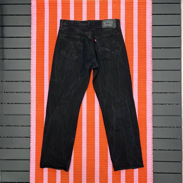 리바이스 501 크랙 워싱 블랙진 (32)