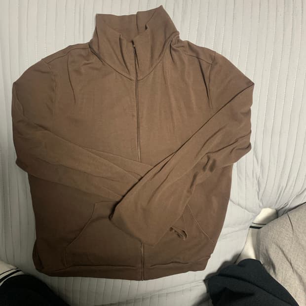 머듈 넥집업 브라운 3