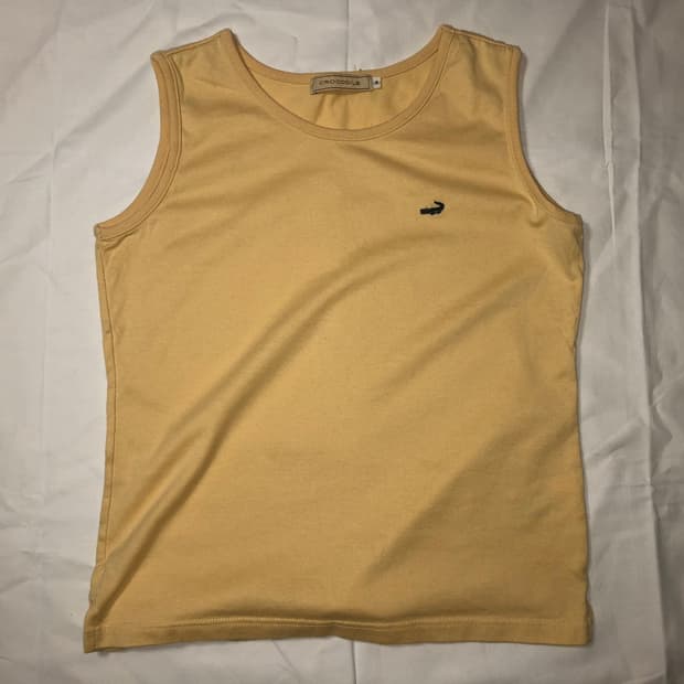 Crocodile yellow top