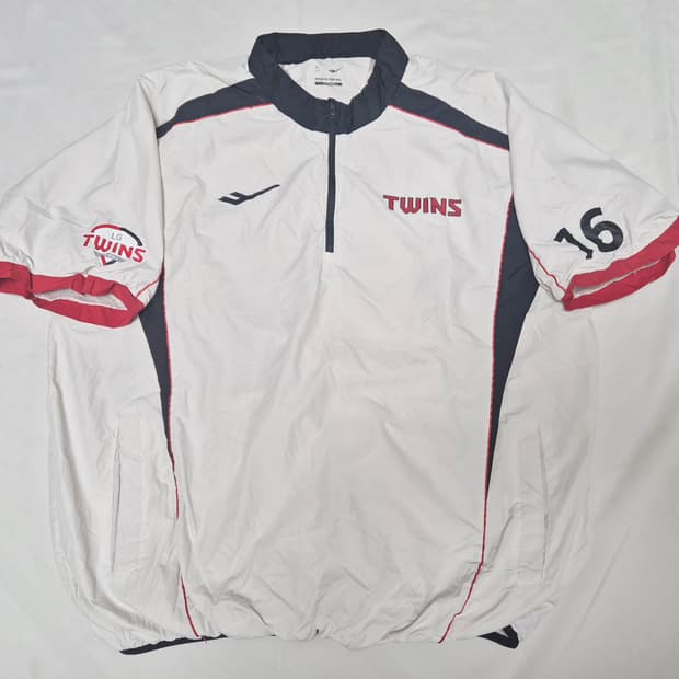 엘지 트윈스 반팔 연습복 팝니다 