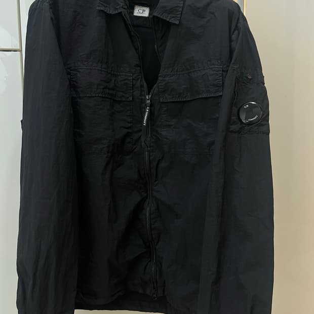 23fw cp컴퍼니 나일론자켓 xl (새상품급)