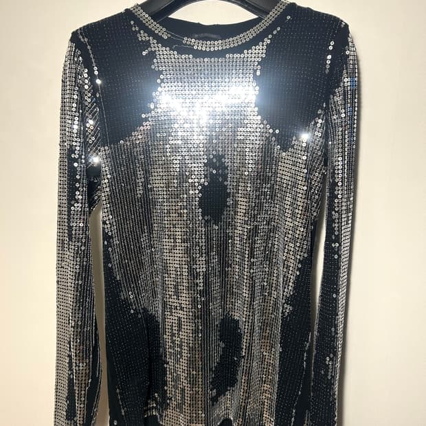 BALMAIN 스팽글 테크노 롱슬리브