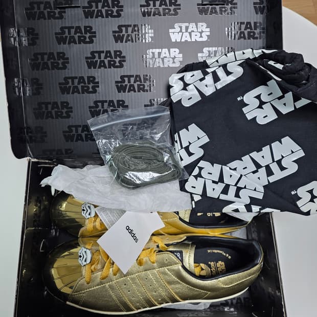 아디다스 슈퍼스타80s 스타워즈 콜라보 (새상품)