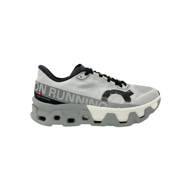 265 온 러닝 클라우드몬스터 하이퍼 글레이셔 아이보리