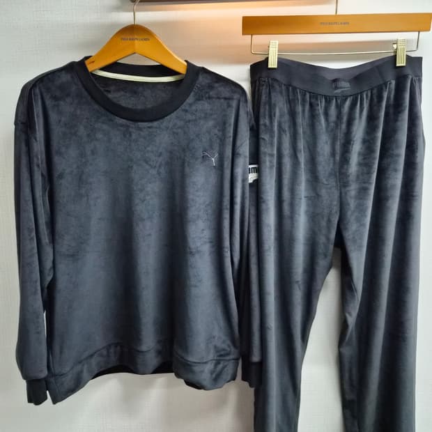 XL) 퓨마 벨벳 트레이닝 셋업 팝니다