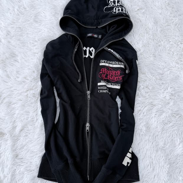 Y2K 펑크 레터링 스터드 투웨이 후드 집업