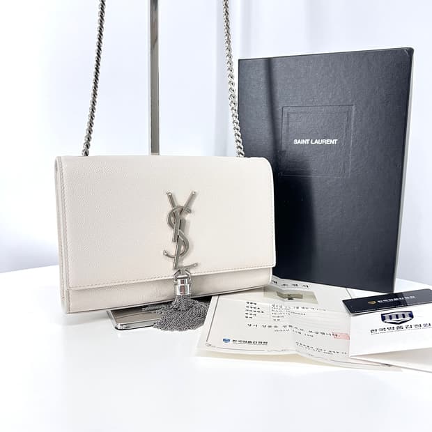 [감정완료] 생로랑 태슬 케이트 체인 숄더백 화이트 (474366)