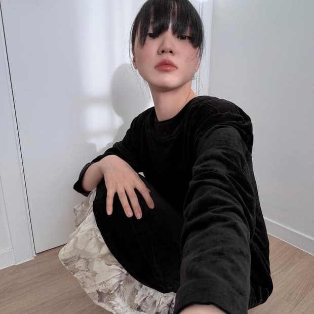 [새상품] 에옹쓰 벨벳 원피스 25fw