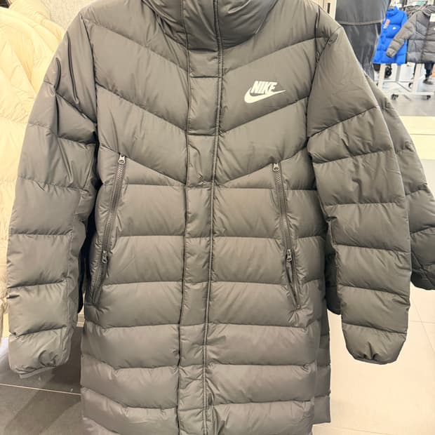 나이키 롱패딩 매장 새상품 IB2963-010