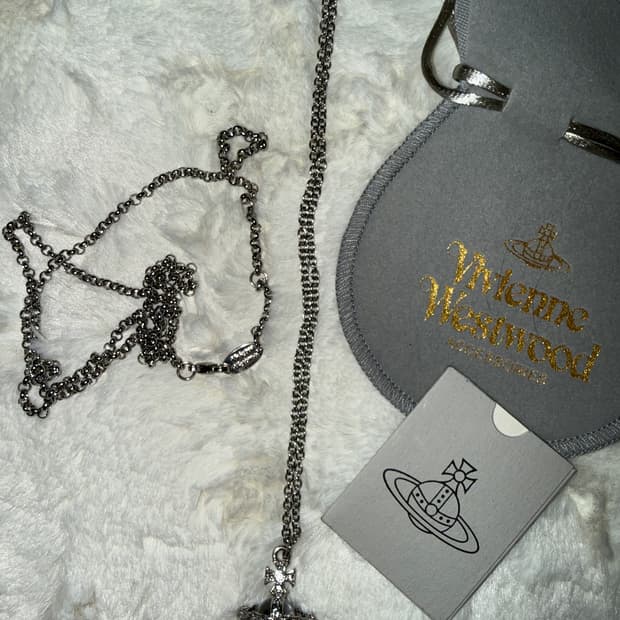 급전) 비비안웨스트우드 클라레타 투명 orb 목걸이