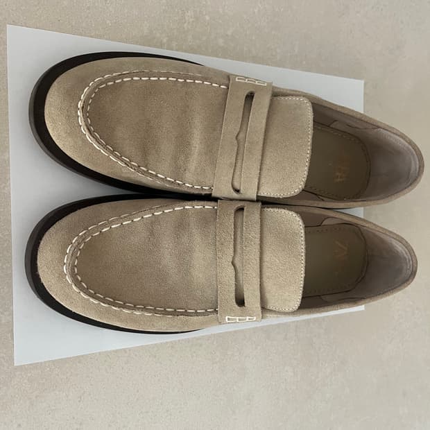 자라 스웨이드 로퍼 39