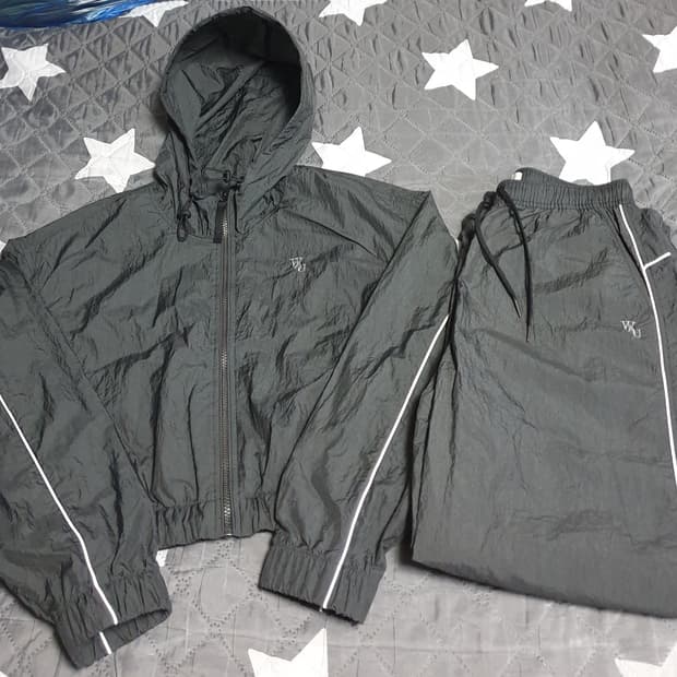 후아유 자수레터링 나일론100% 셋업 (상:크롭:M 하:와이드:S)