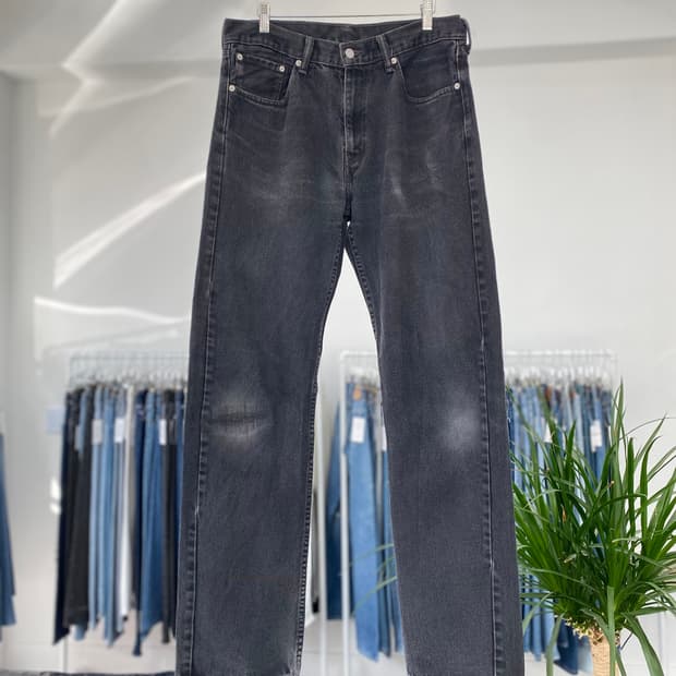 리바이스505 Straight Fit 33사이즈 a5276