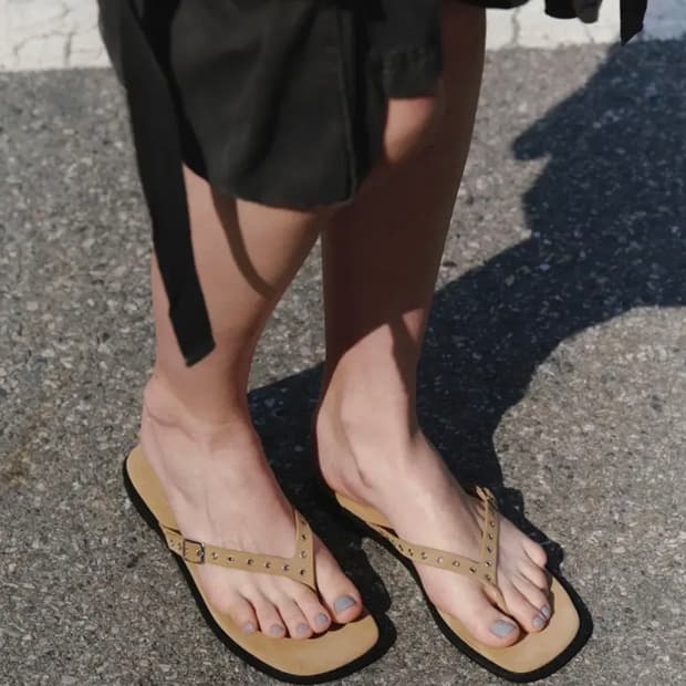 기호 아일렛 플리플랍 쪼리 베이지 235