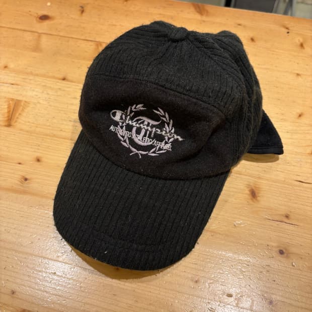 챔피온 빅로고 코듀로이 귀덮개 볼캡