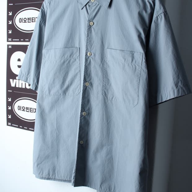(L-XL) 어나더오피스 반팔 카라 티셔츠 셔츠 남방 연블루-H32771
