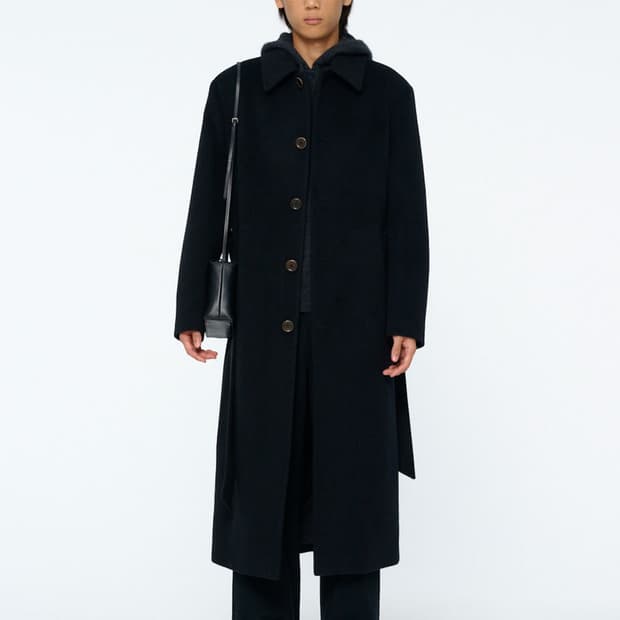 아모멘토 25fw 싱글 브레스티드 롱 코트 블랙