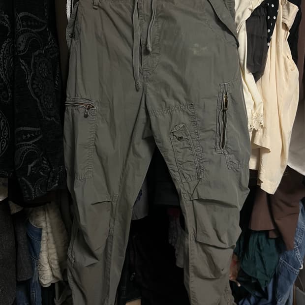 Hugo Boss 카고팬츠