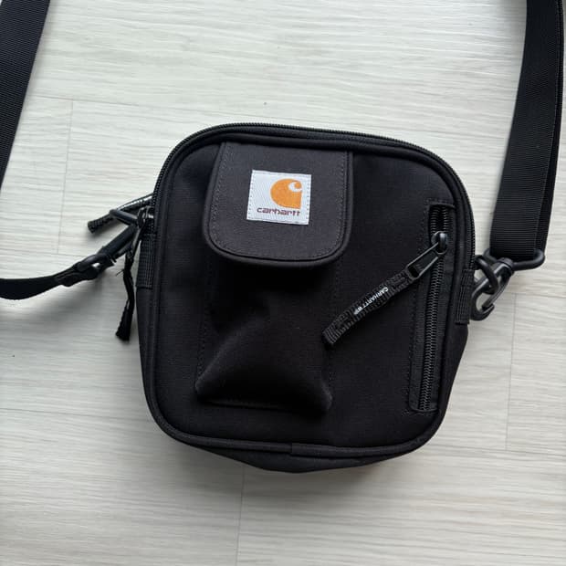 칼하트 에센셜백 크로스백