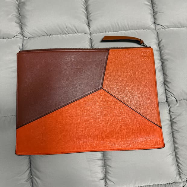 Loewe 로에베 크런치백