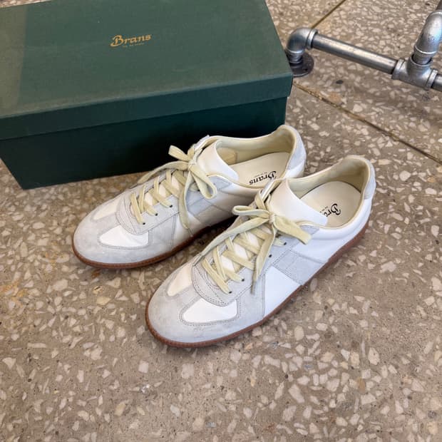 브랜즈 독일군 스니커즈