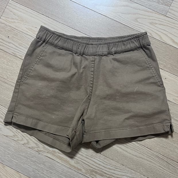 오네갸루 브라운 초코맛 숏팬츠