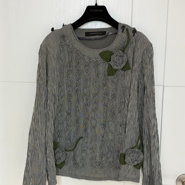 Potechino 프릴블라우스 44-66 