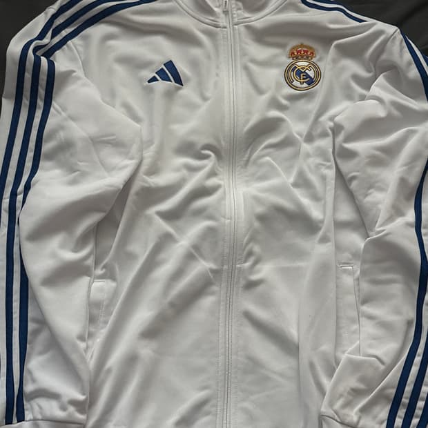 아이다스 레알마드리드 져지 사이즈 L