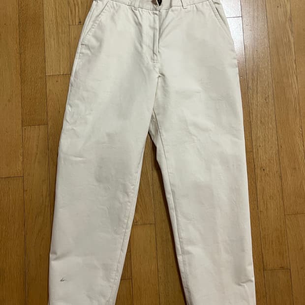 (한번 착용) 스튜디오 니콜슨 Meavy 아이보리 팬츠