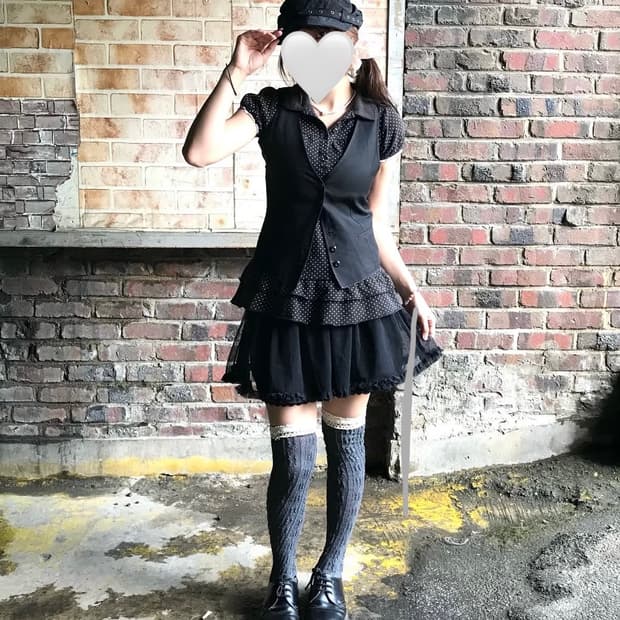 스윙잉홍대 빈티지 코디 세트 팝니다 도트 긱시크 프레피선가든파티 큐빈티지