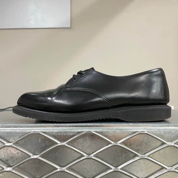 닥터마틴 브룩 2홀 로퍼 uk7