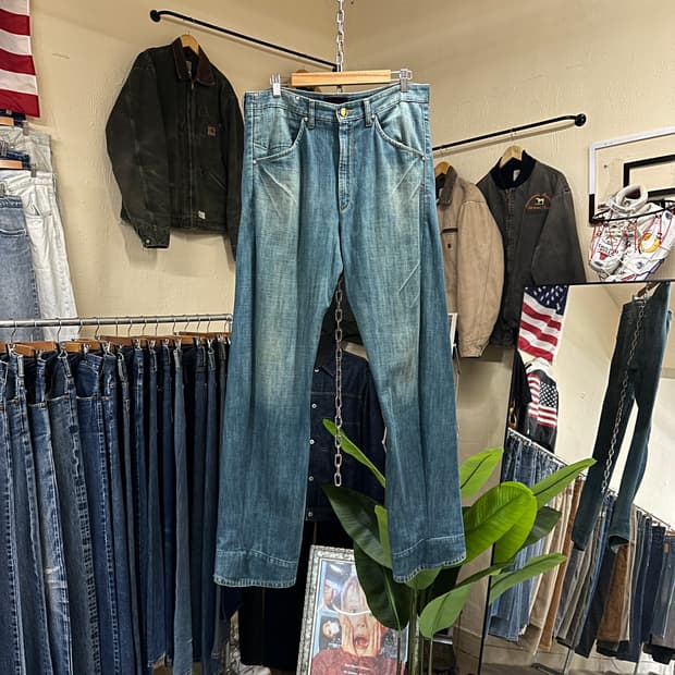 Levi’s Engineered 1st