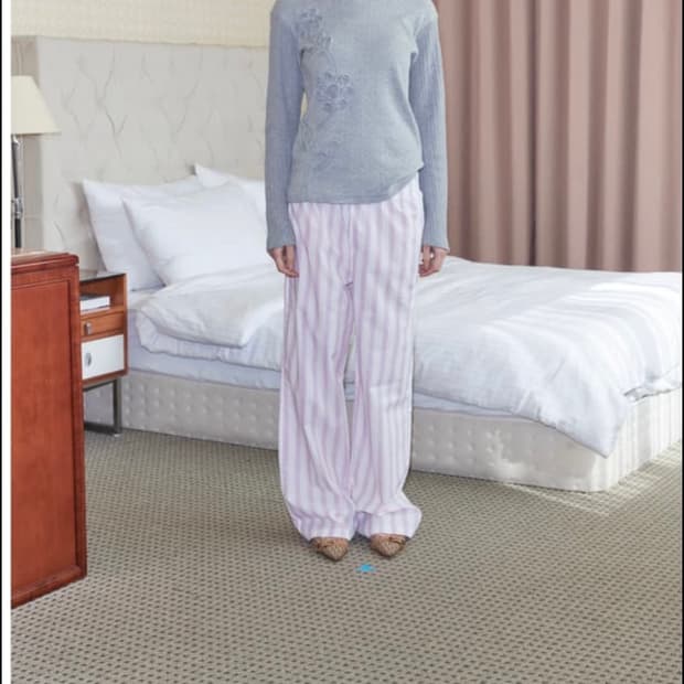 영마일웨어 플라워 니트 슬림 후디 그레이