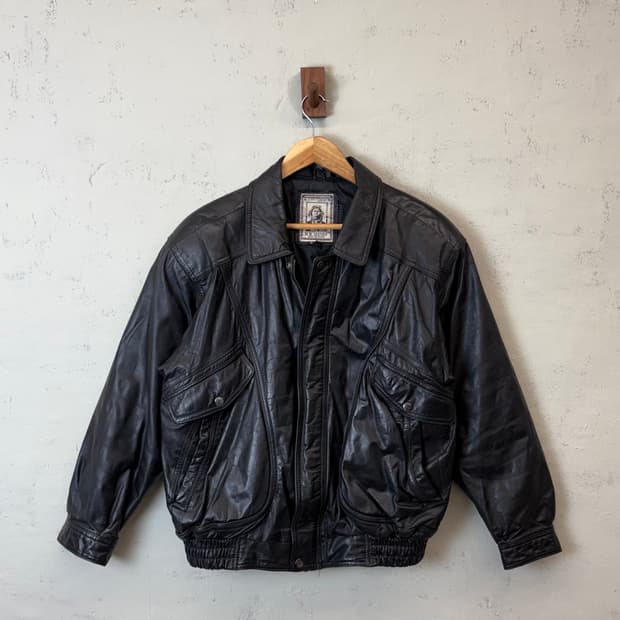 빈티지 레더 봄버 자켓 블랙