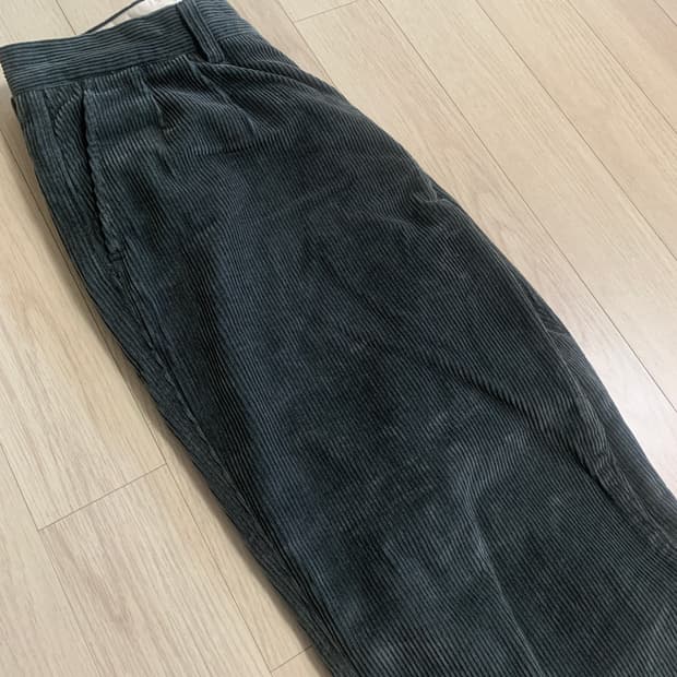 카키스 코듀로이 커먼 팬츠 블랙올리브