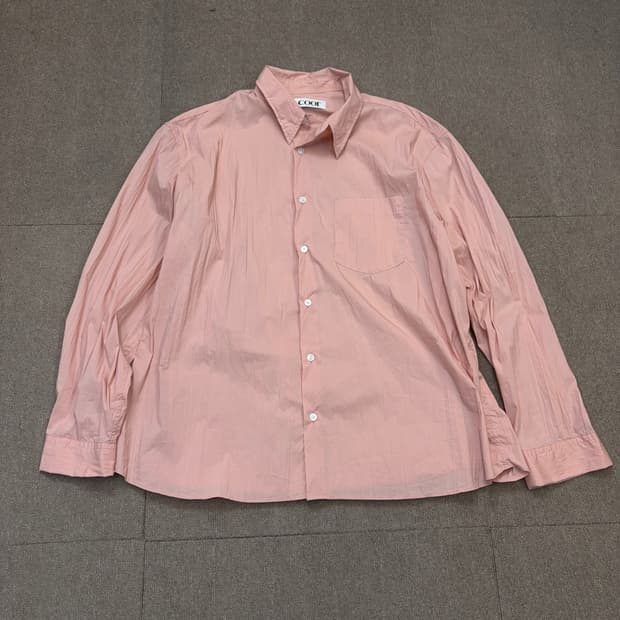 coor 쿠어 세미오버사이즈 플리츠 셔츠 