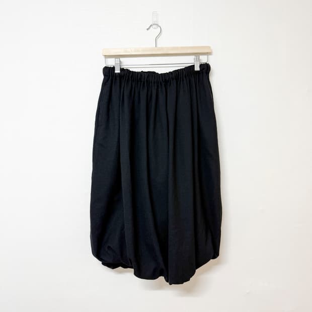 a. 벌룬 울 스커트