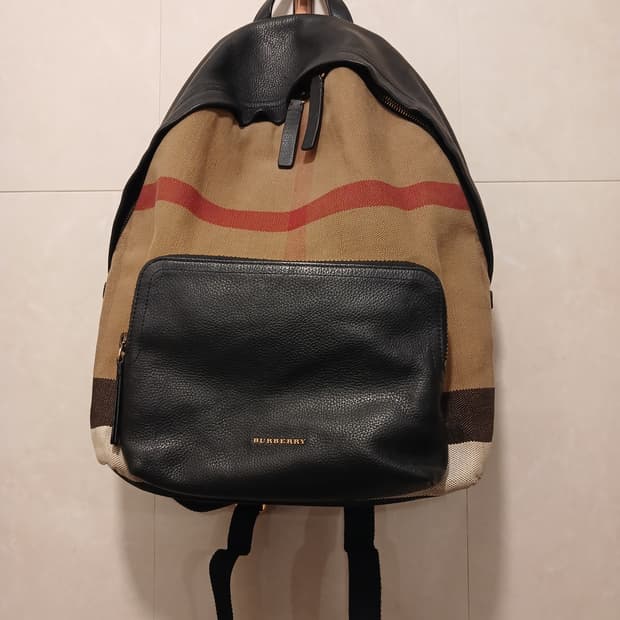 버버리 유니섹스  정품 백팩