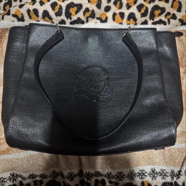 택 달린 새상품입니다 잔여 2 2벌