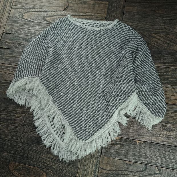 [일본빈티지] 프린지 니트 케이프 망토 M18302