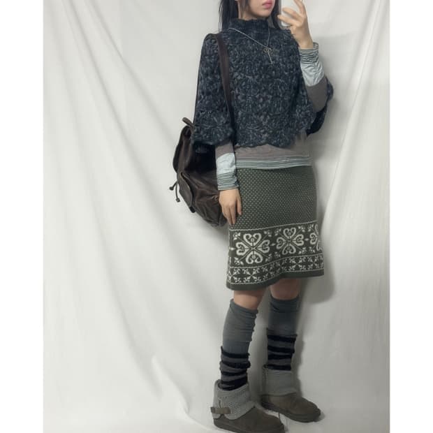 울 블렌디드 스노우 플레이크 패턴 니트 스커트