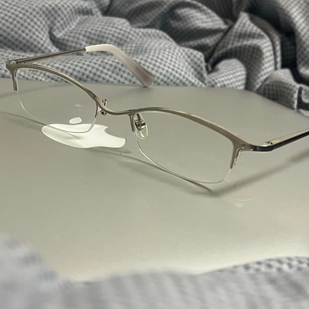 일본 티타늄 안경 (이세이미야케st)