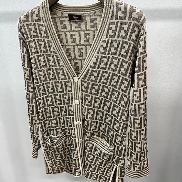 여) 펜디 90s FF로고 울 가디건 